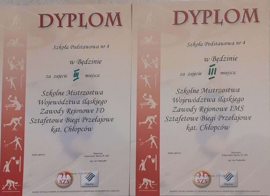 III miejsce chłopców w zawodach rejonowych w Szkolnych Mistrzostwach Województwa śląskiego Igrzysk Dzieci i Młodzieży Szkolnej w sztafetowych biegach przełajowych