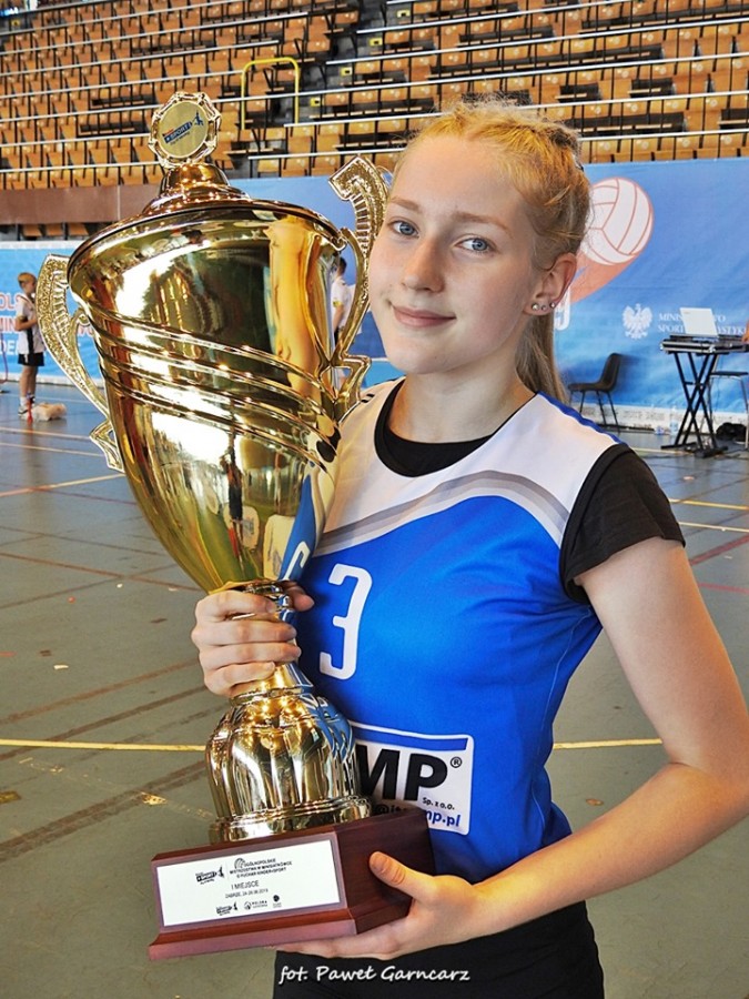 Nasza uczennica Mistrzynią Polski w siatkówce w kategorii „czwórek” dziewcząt!