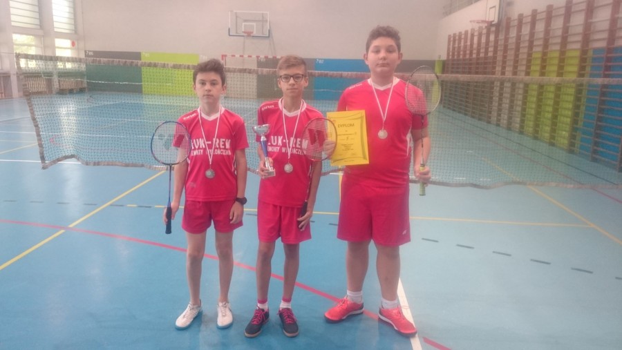 Wicemistrzostwo i srebrne medale na Mistrzostwach Będzina Igrzysk Młodzieży Szkolnej w badmintonie chłopców.